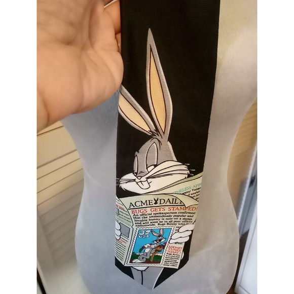 Vintage 1997 Looney Tune Stamp Collection Bugs Bunny Neck Tie Airplane M… - Picture 4 of 8